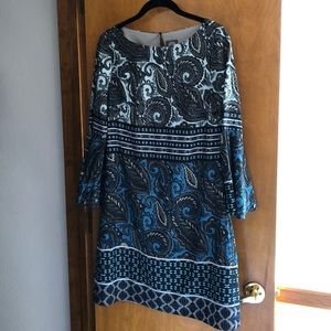 Vince Camuto Dress in size 2